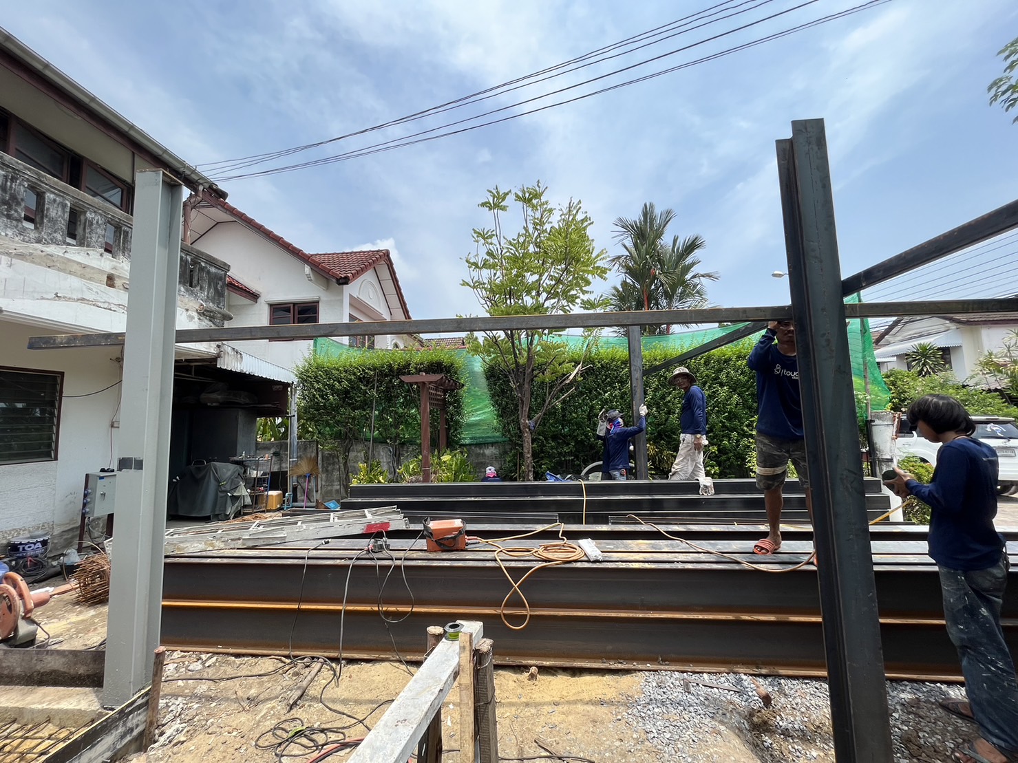 โรงจอดรถ